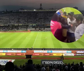 Miembro de La Rebel se burla por violencia en Pumas vs Rayados