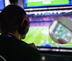 Árbitro es captado apostando en plena cabina del VAR