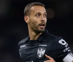 Sergio Canales abandona a Rayados previo a juego vs Chivas