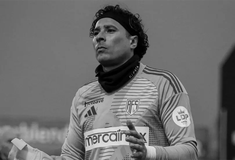 Guillermo Ochoa sufrió un problema recientemente y pide ayuda a seguidores Guillermo Ochoa sufrió un problema recientemente y pide ayuda a seguidores