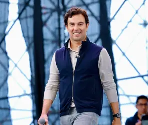 Exhiben a Checo Pérez y revelan su gusto culposo