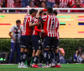 El futbolista que abandonaría a Chivas en caso de ser eliminados