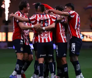 El jugador de Chivas que se marcharía junto a Gerardo Espinoza
