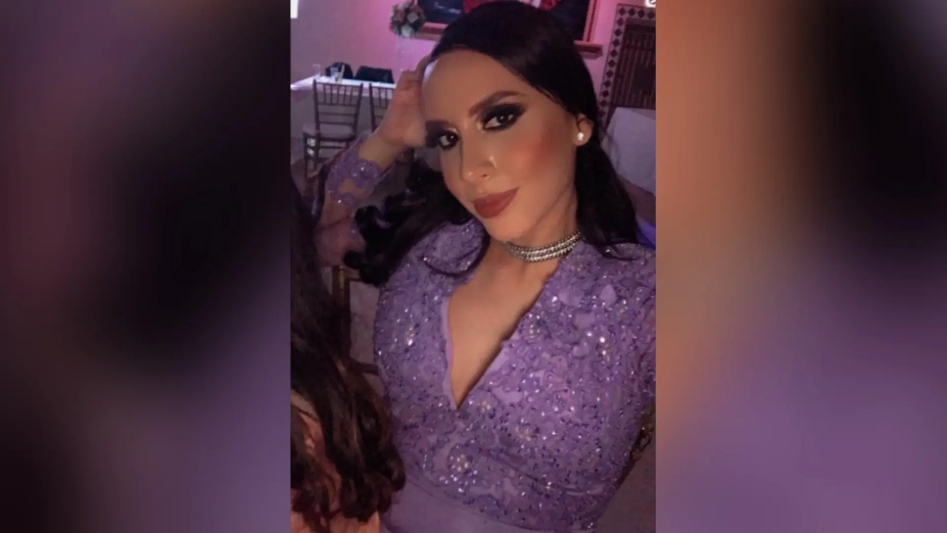 En las imágenes incluso se aprecia que tiene la camiseta del Rebaño puesta.