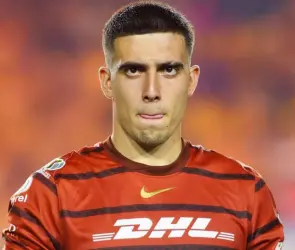 Álex Padilla recibe nuevo apodo tras gran actuación en penales