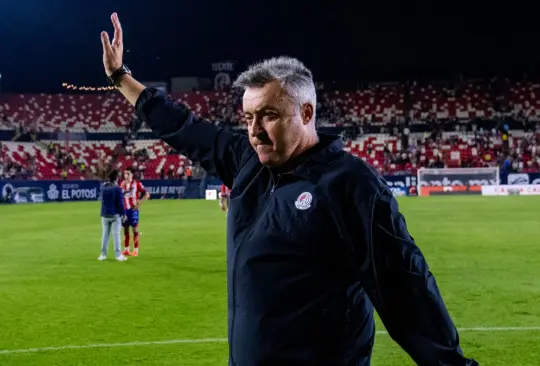 Domènec Torrent no solo es opción para Chivas