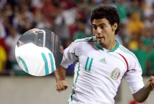Un jersey de Carlos Vela se hizo viral en el metro de la CDMX