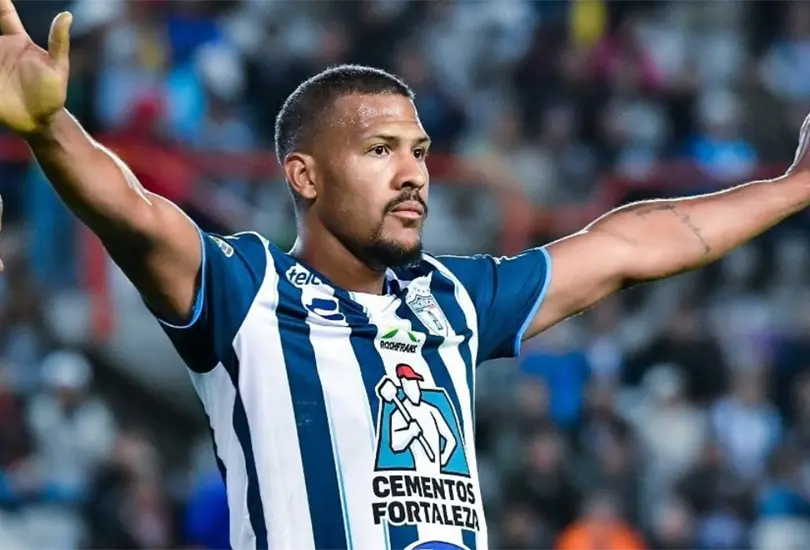 El futbolista de los Tuzos habló sobre la polémica sobre el tricampeonato del América El futbolista de los Tuzos habló sobre la polémica sobre el tricampeonato del América