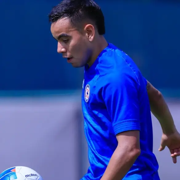 Desde Europa ventilan el posible destino de Charly Rodríguez
