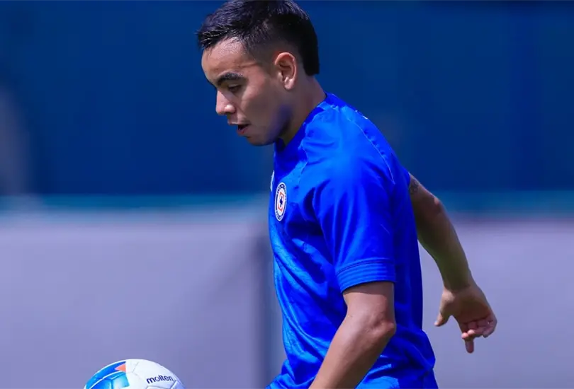 Charly Rodr&iacute;guez suena para salir de Cruz Azul
