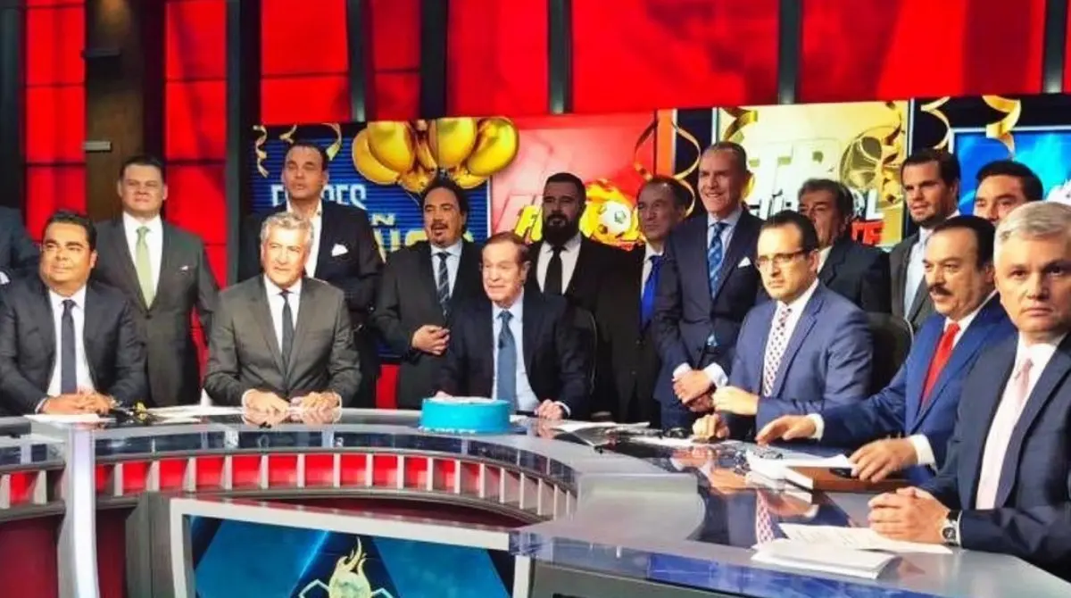  Varios periodistas de EPSN no dudaron en salir en defensa de José Ramón Fernández ante declaraciones de David Faitelson 