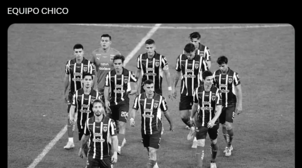 El equipo regiomontano nuevamente la 'pecheó' ahora con un jugador de más en el terreno de juego