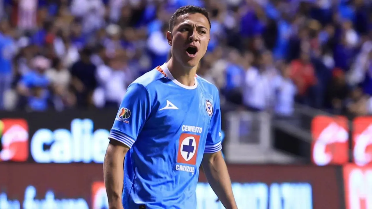  El cuadro cementero fue el blanco de las críticas de su propia afición. 