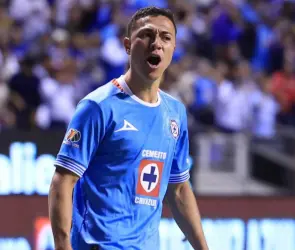 Afición de Cruz Azul acusa negligencia en lesión de Andrés Montaño