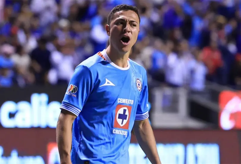 El cuadro cementero fue el blanco de las cr&iacute;ticas de su propia afici&oacute;n.