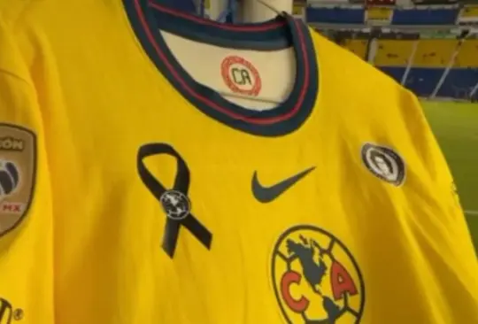 Los aficionados han mostrado opiniones divididas sobre los nuevos uniformes Los aficionados han mostrado opiniones divididas sobre los nuevos uniformes