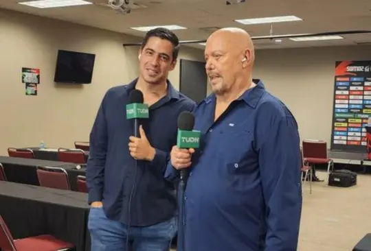 Andrés Vaca tuvo un gesto emotivo con Enrique Bermúdez Andrés Vaca tuvo un gesto emotivo con Enrique Bermúdez