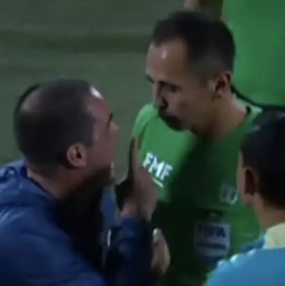 La dura sanción que podría recibir André Jardine tras ser expulsado