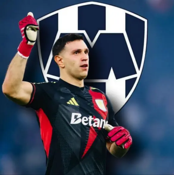 Rayados podría pagarle una millonada al Dibu Martínez