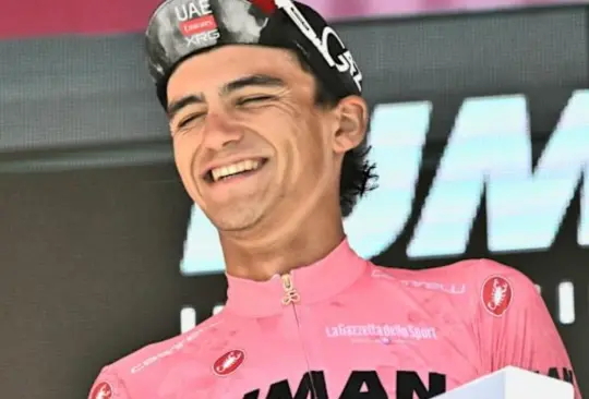 Isaac del Toro es el primer mexicano en usar la maglia rosa Isaac del Toro es el primer mexicano en usar la maglia rosa