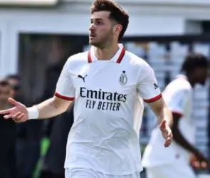 Santi Giménez dejaría Milán por otro grande de Italia