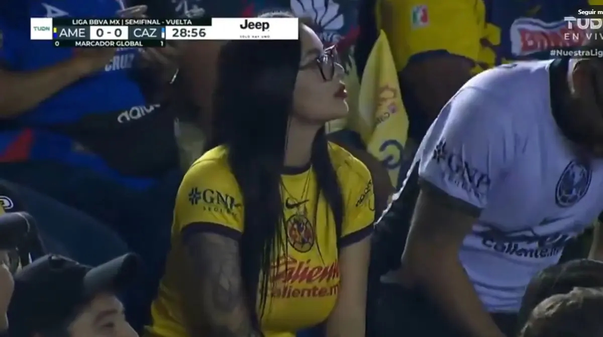 Su aparición en la señal de TUDN y TV Azteca catapultó su popularidad en cuestión de minutos.