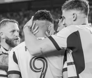 Excompañero de Alan Pulido muere repentinamente a los 31 años