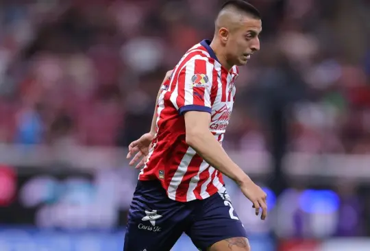 Roberto Alvarado saldría de forma temporal de Chivas Roberto Alvarado saldría de forma temporal de Chivas