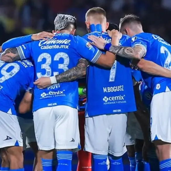 Los futbolistas que NO saldrán de Cruz Azul para el Apertura 2025