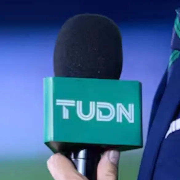 Rompe el silencio el reportero de TUDN que firmó el penta del América