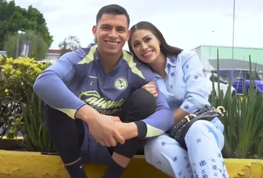 El guardameta lució contento junto a su pareja en el contenido que publicó. El guardameta lució contento junto a su pareja en el contenido que publicó.