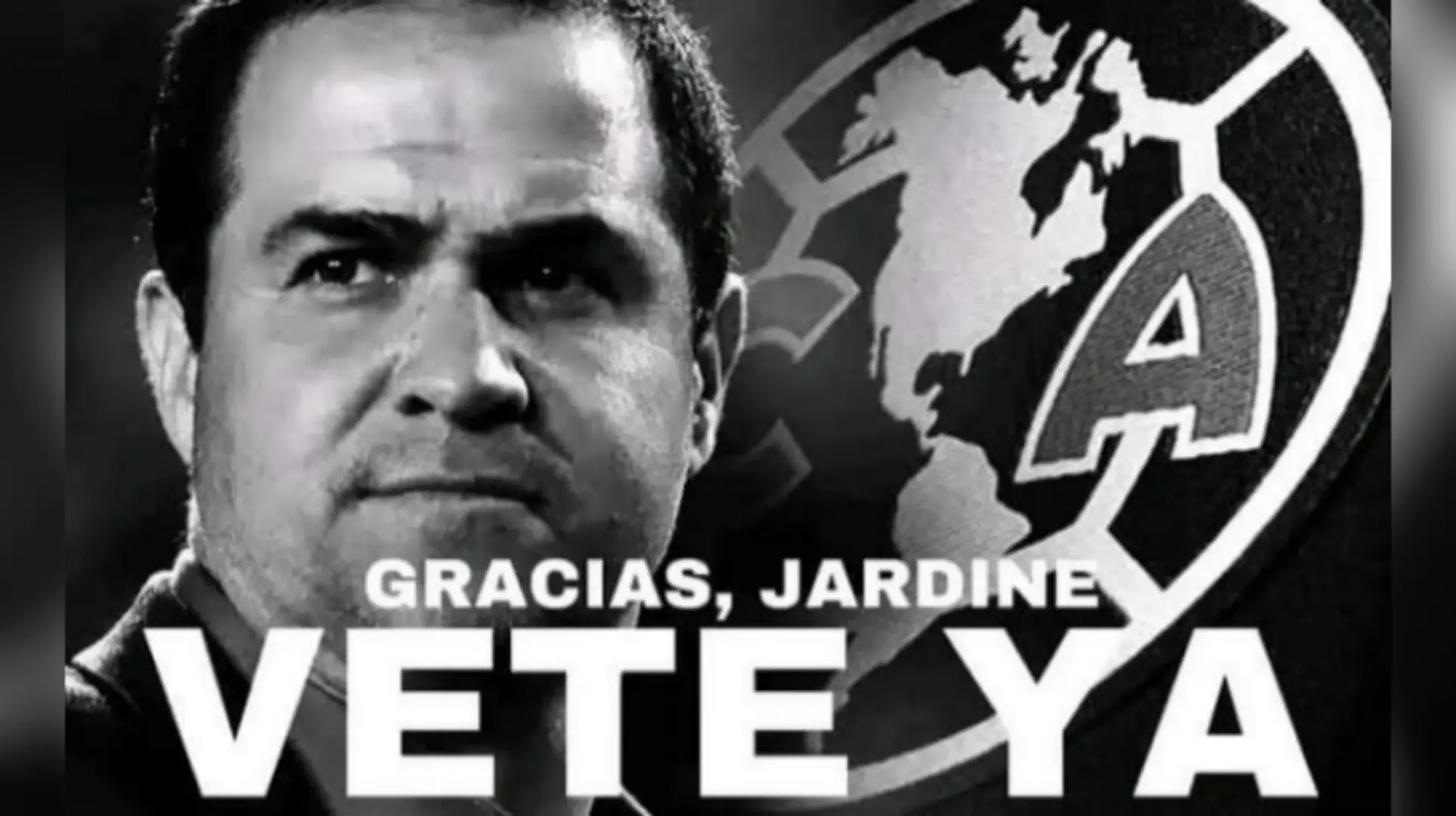 Algunos fans incluso pidieron la salida de André Jardine.