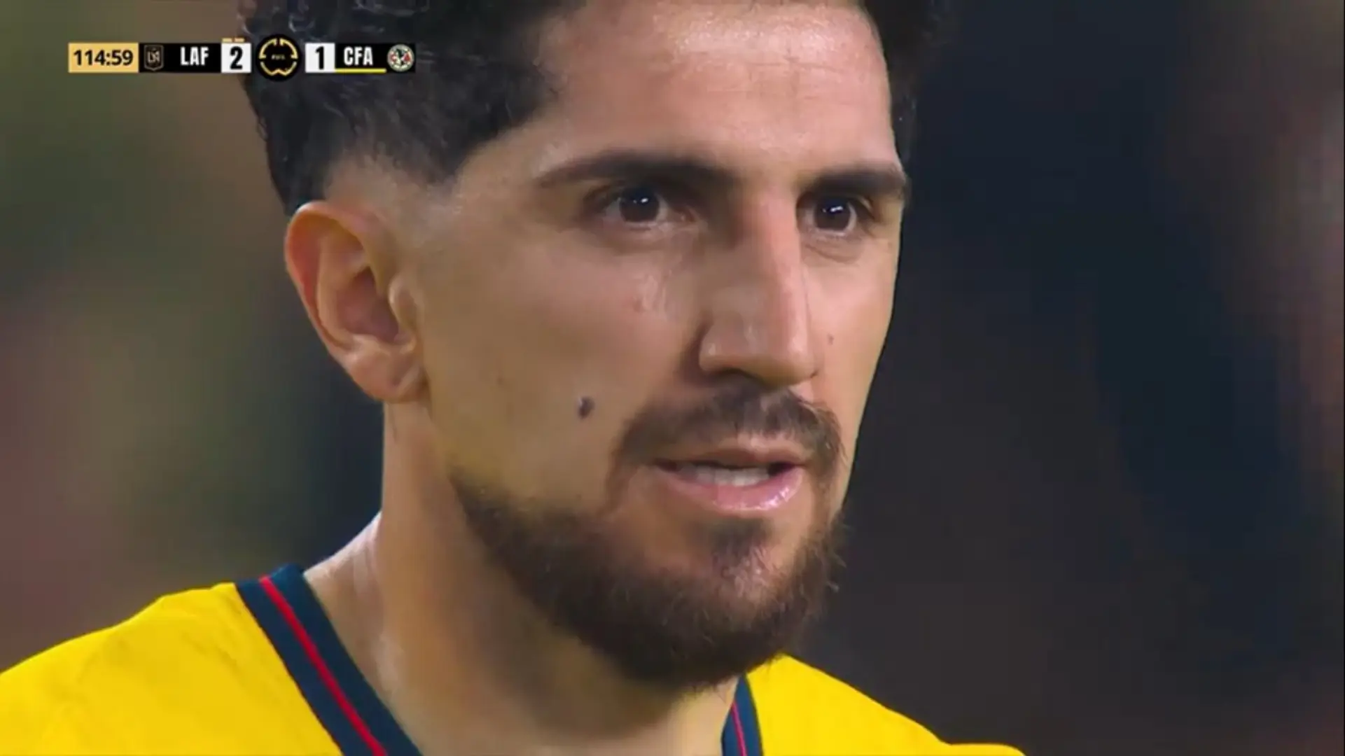 Los gestos de la derrota también fueron el blanco de las burlas.