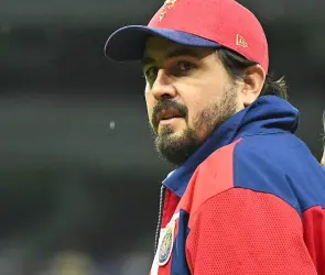 La bomba que Chivas cerraría y aprueba Amaury