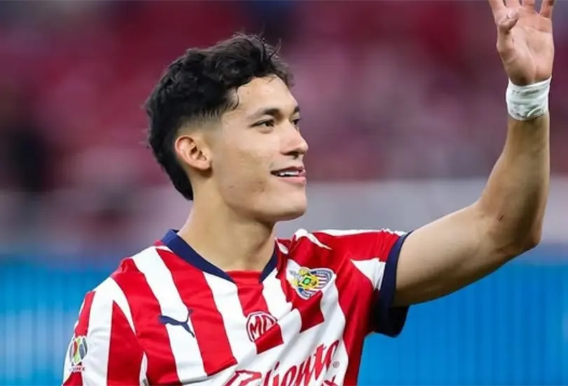 El Chiquete Orozco reconoci&oacute; que hubo traici&oacute;n por parte de Chivas cuando &eacute;l renov&oacute; con el equipo