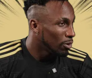 Fuertes críticas a Julián Quiñones por fingir faltas en el México - Turquía