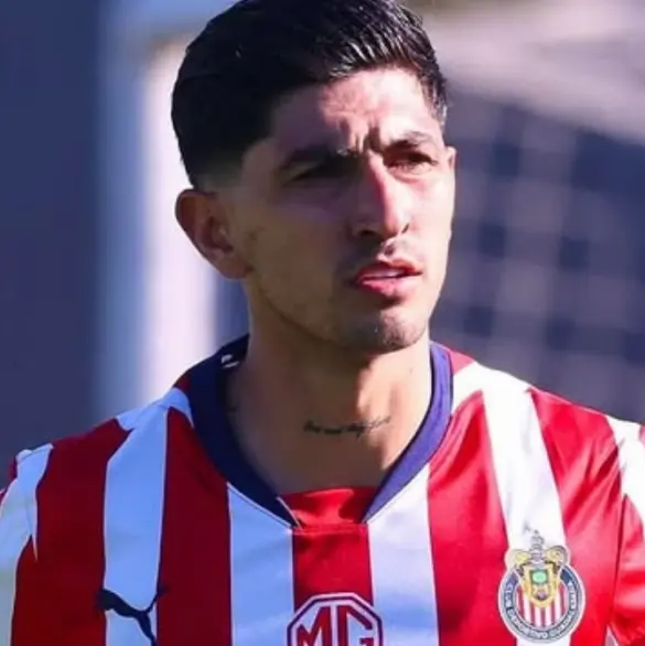 Chivas echa al Pocho Guzmán y ya tendría nuevo equipo