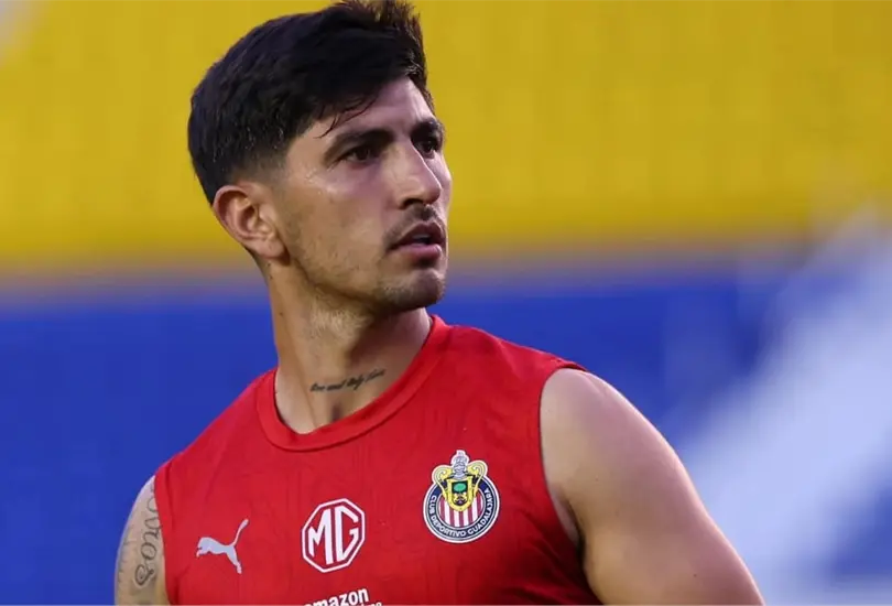 La afici&oacute;n de Chivas tiene un &uacute;ltimo reproche a V&iacute;ctor Guzm&aacute;n