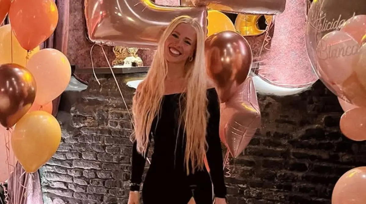 También suele compartir contenido en TikTok, red social donde está cerca de los 10 mil followers.