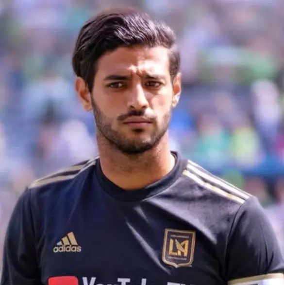Carlos Vela envía apoyo a inmigrantes tras redadas del ICE en California