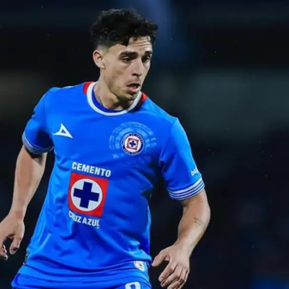 Faravelli rompe el silencio sobre su presunta salida de Cruz Azul