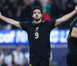 Mayoría de aficionados desaprueban a la Selección, revela Mitofsky