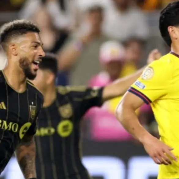 Denis Bouanga se burla del América previo a su debut en el MDC