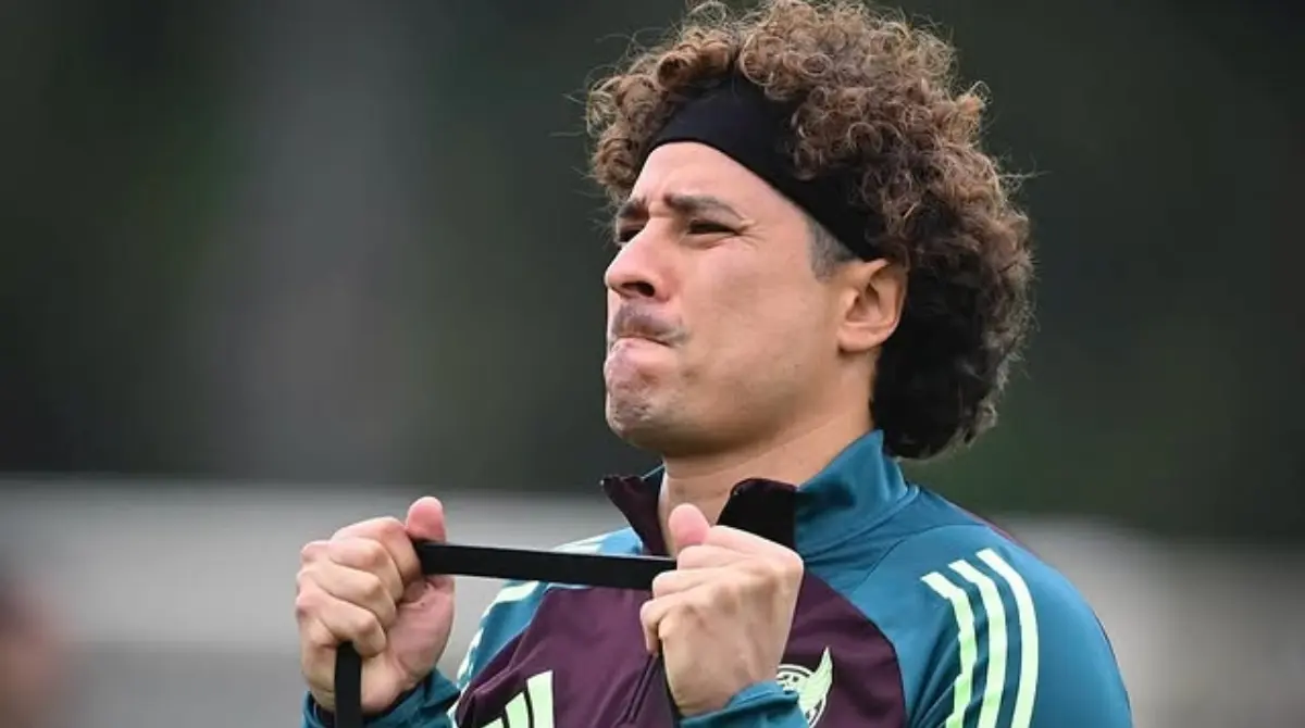  Ochoa se enfrenta a nuevas críticas tras su regreso a la selección 