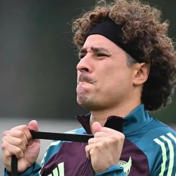 La pista que garantizaría la titularidad de Ochoa con la Selección Mexicana