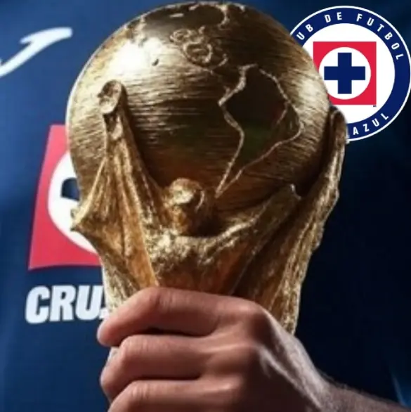 Campeón del mundo presume tener jersey de Cruz Azul