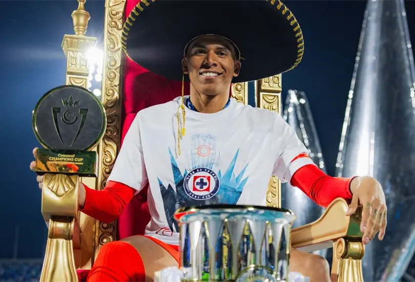 Kevin Mier suena para irse a jugar al Porto y Cruz Azul ya tendr&iacute;a su reemplazo