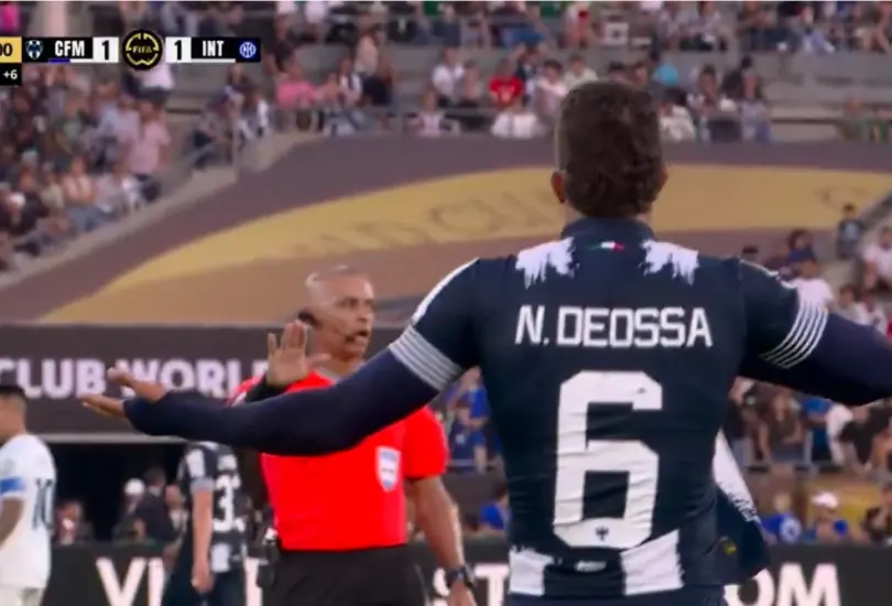 Nelson Deossa reclamó penal para Rayados vs Inter Nelson Deossa reclamó penal para Rayados vs Inter