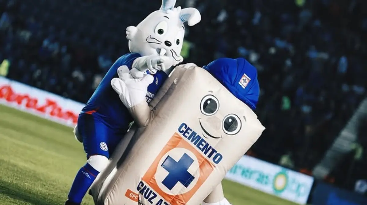  Cruz Azul prepara una nueva mascota. 