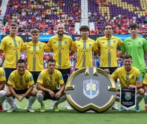 A esto se dedican los futbolistas del Auckland City